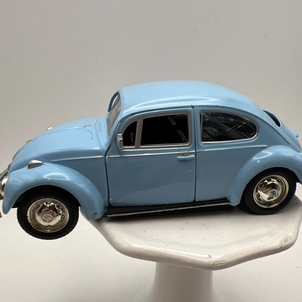 Lot Of 2 Volkswagen Beetle Diecast Model Toy Cars -4